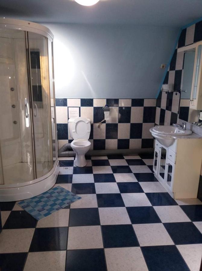 Casa Albastra Otel Drumu Carului Dış mekan fotoğraf